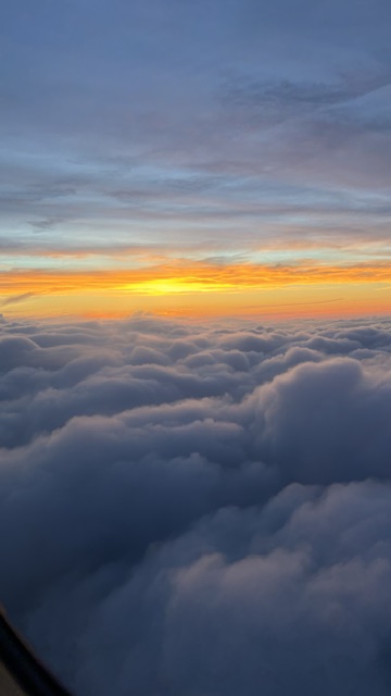機窓からの夕焼け